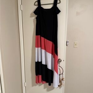 R&M Richards cold shoulder maxi. This dress has a basic onynx top